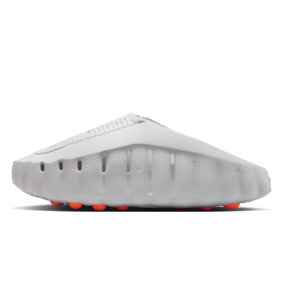 Nike MIND 001